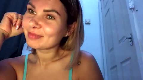 Hayle online show from October 19, 8:46 pm