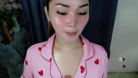 haylee online show from September 27, 1:25 am