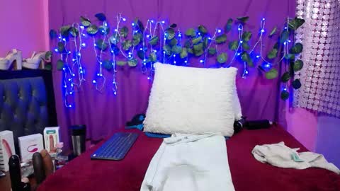 hazel online show from February 3, 10:11 pm