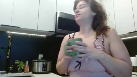 Hazel online show from February 9, 4:21 pm