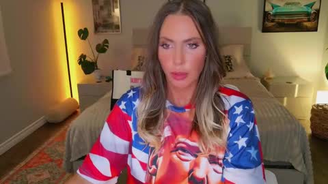 Hazeleo online show from March 9, 5:55 am