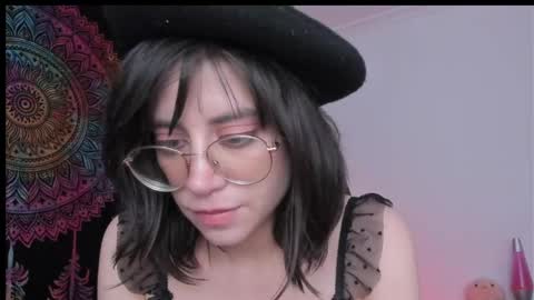 HazelKush online show from March 6, 2:41 am