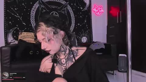 Hazell Witch online show from February 5, 4:43 pm