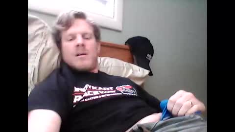 heags83 online show from February 21, 6:04 pm