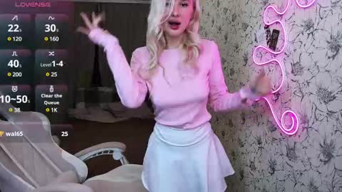 Snapshot of healing__girl chatting on March 10, 3:41 pm Valeria online show from March 10, 3:41 pm