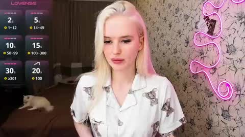 Snapshot of healing__girl chatting on March 12, 3:29 pm Valeria online show from March 12, 3:29 pm