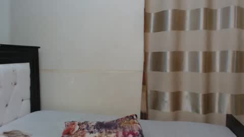 Heather online show from October 9, 4:18 am