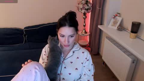 Heaven girl online show from September 25, 8:16 pm