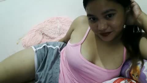 Snapshot of heavenlyeyes69 chatting on February 12, 6:30 pm heavenlyeyes69 online show from February 12, 6:30 pm