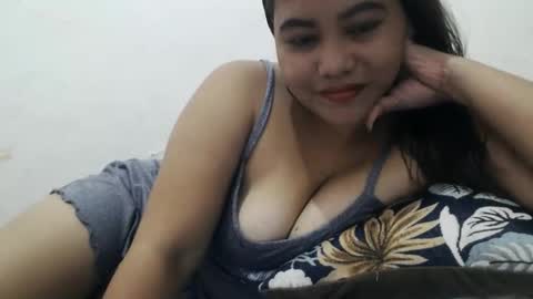 Snapshot of heavenlyeyes69 chatting on September 11, 5:31 am heavenlyeyes69 online show from September 11, 5:31 am