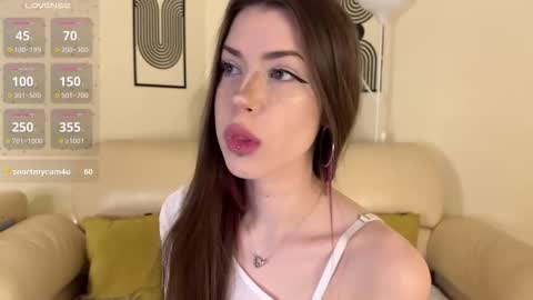 heavenmoth online show from January 19, 1:43 pm