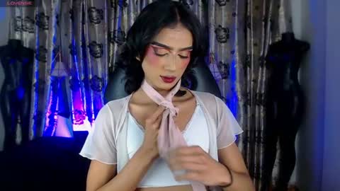 hecate_doll online show from July 12, 11:08 pm
