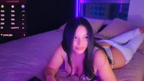 Snapshot of hecate_gh chatting on March 8, 11:18 pm Hecate online show from March 8, 11:18 pm