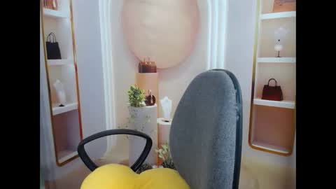 love bug online show from March 21, 2:28 am