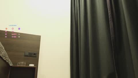 Jeen online show from November 25, 4:28 pm