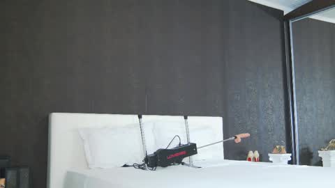 Helen online show from May 30, 4:33 am