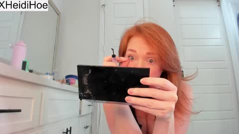 Manyvids    online show from February 25, 8:53 pm
