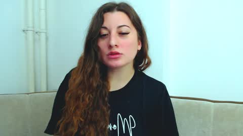 helen_adams_ online show from December 25, 1:51 pm