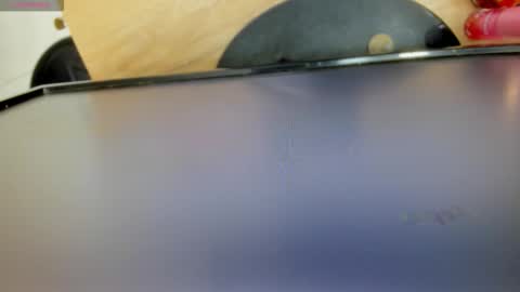 Helen online show from October 19, 6:01 pm