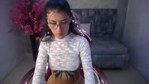 helena1_s online show from September 25, 8:38 pm