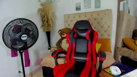 HELENA COPPER online show from February 13, 4:38 am