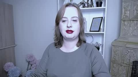 Helen online show from October 15, 7:32 am