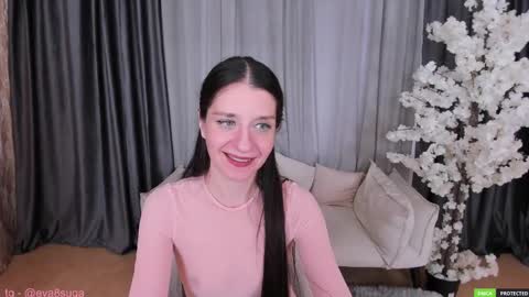 Helen online show from March 3, 9:55 am