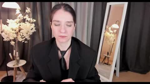 Helen online show from February 26, 3:03 am