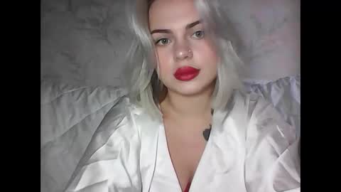 helga_now online show from February 11, 12:47 pm