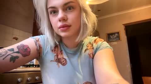 helga_now online show from January 31, 1:34 pm