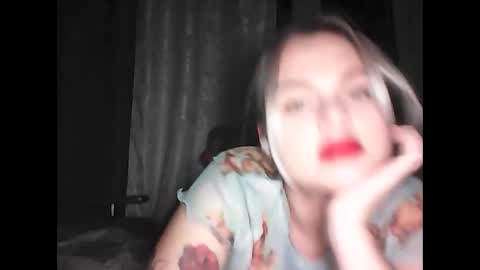 helga_now online show from February 6, 7:29 pm