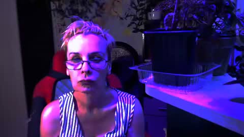 Helga online show from July 18, 6:21 pm