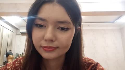 Alice online show from October 22, 6:31 pm