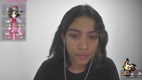 Helia Transfem and Amy online show from February 5, 6:13 am