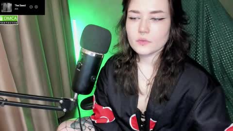 Red online show from March 24, 8:15 pm