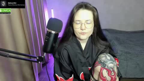 Snapshot of hell_hotline chatting on February 27, 5:47 pm Red online show from February 27, 5:47 pm