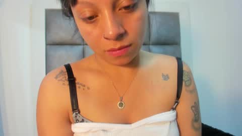 Snapshot of hellen__smith_ chatting on September 18, 1:15 pm hellen__smith_ online show from September 18, 1:15 pm