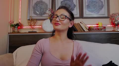    online show from February 6, 10:36 am