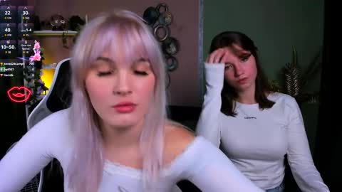 Helli online show from October 18, 7:18 pm