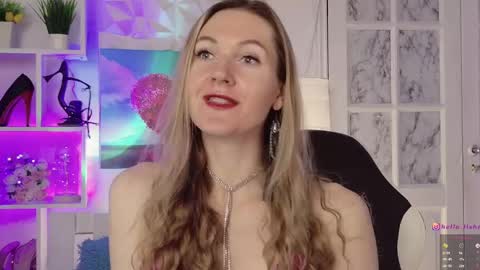Alisia  Monday to Friday from 10 am to 4 pm GMT 2 online show from January 23, 8:04 am