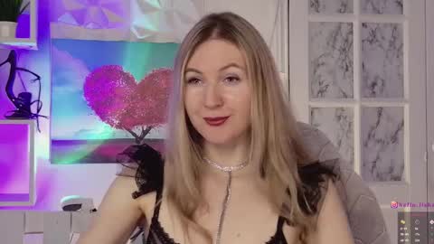 Alisia  Monday to Friday from 10 am to 4 pm GMT 2 online show from January 27, 8:18 am