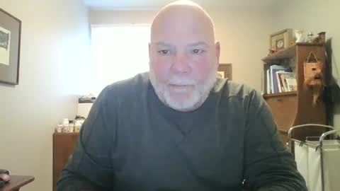 Snapshot of helloforfun111 chatting on February 16, 1:05 pm helloforfun111 online show from February 16, 1:05 pm