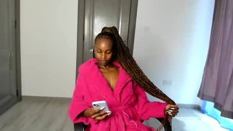 Sandy online show from November 10, 5:43 am