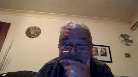 helloyou64 online show from December 20, 6:26 pm