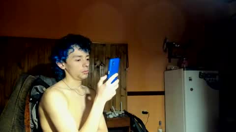 helokitkat online show from October 15, 2:48 am