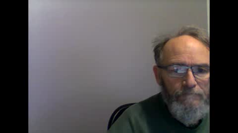 Snapshot of helopilot01 chatting on January 11, 1:37 am helopilot01 online show from January 11, 1:37 am
