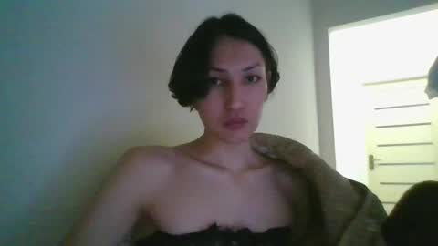 Snapshot of hencamx chatting on February 23, 1:53 pm Eva online show from February 23, 1:53 pm