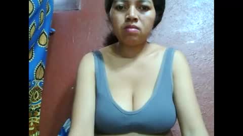 henitsaldy online show from October 4, 8:12 am