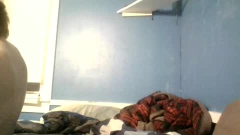 Snapshot of henry_balthazar chatting on February 16, 12:21 pm Henry Balthazar online show from February 16, 12:21 pm