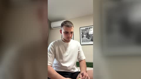 henry_bronson online show from April 22, 11:50 am